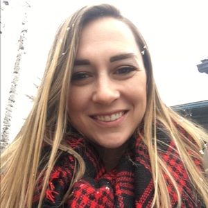 Meet your Posher, Lyndsey